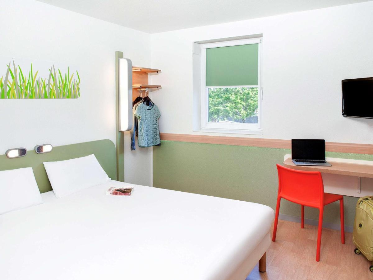 Ibis Budget Clermont Ferrand Centre Montferrand מראה חיצוני תמונה