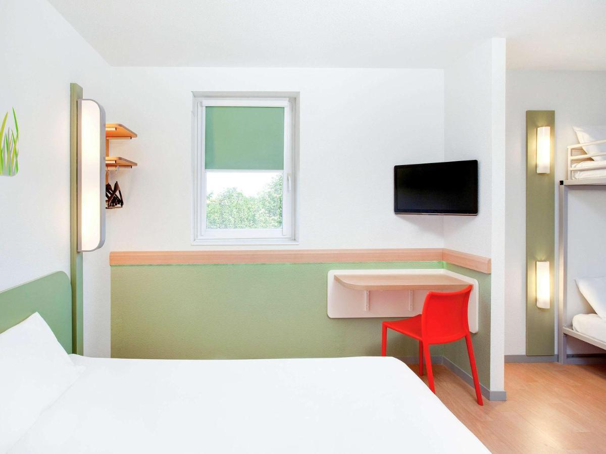 Ibis Budget Clermont Ferrand Centre Montferrand מראה חיצוני תמונה